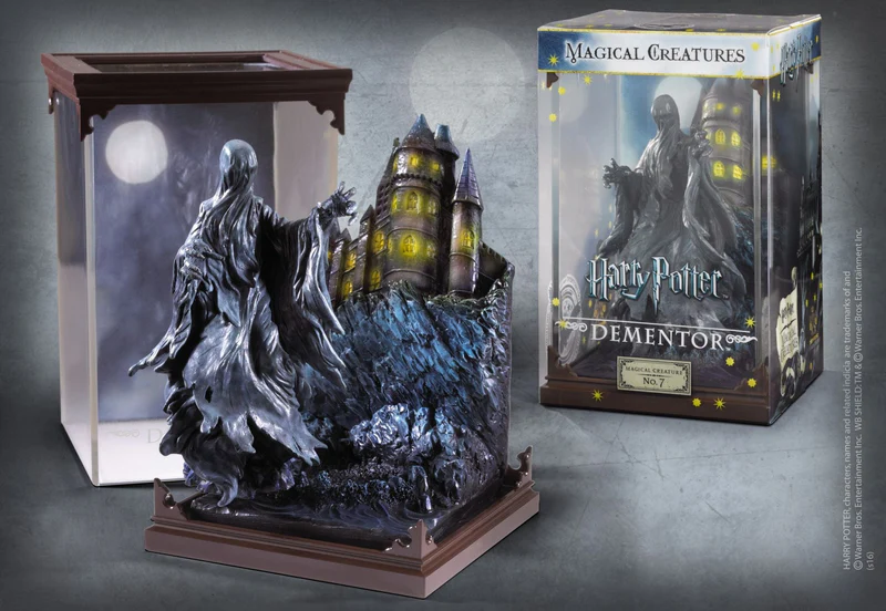 Φιγούρα Αγαλματίδιο Harry Potter: Magical Creatures - Dementor (18 cm)